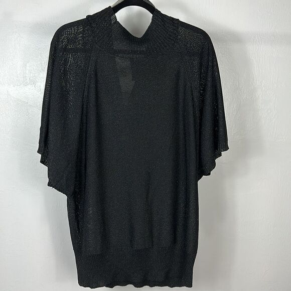 Torrid Black Shimmer Short Sleeve V-neck Top Size 4 - Picture 3 of 7